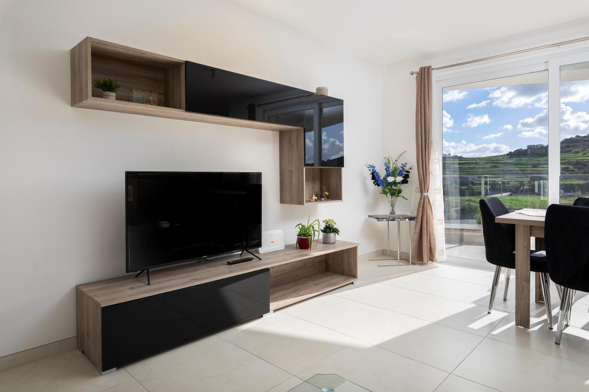 Modern & Spacious 2Br Apartment With Country Views - Close To Xemxija Bay St. Paul's Bay Bagian luar foto