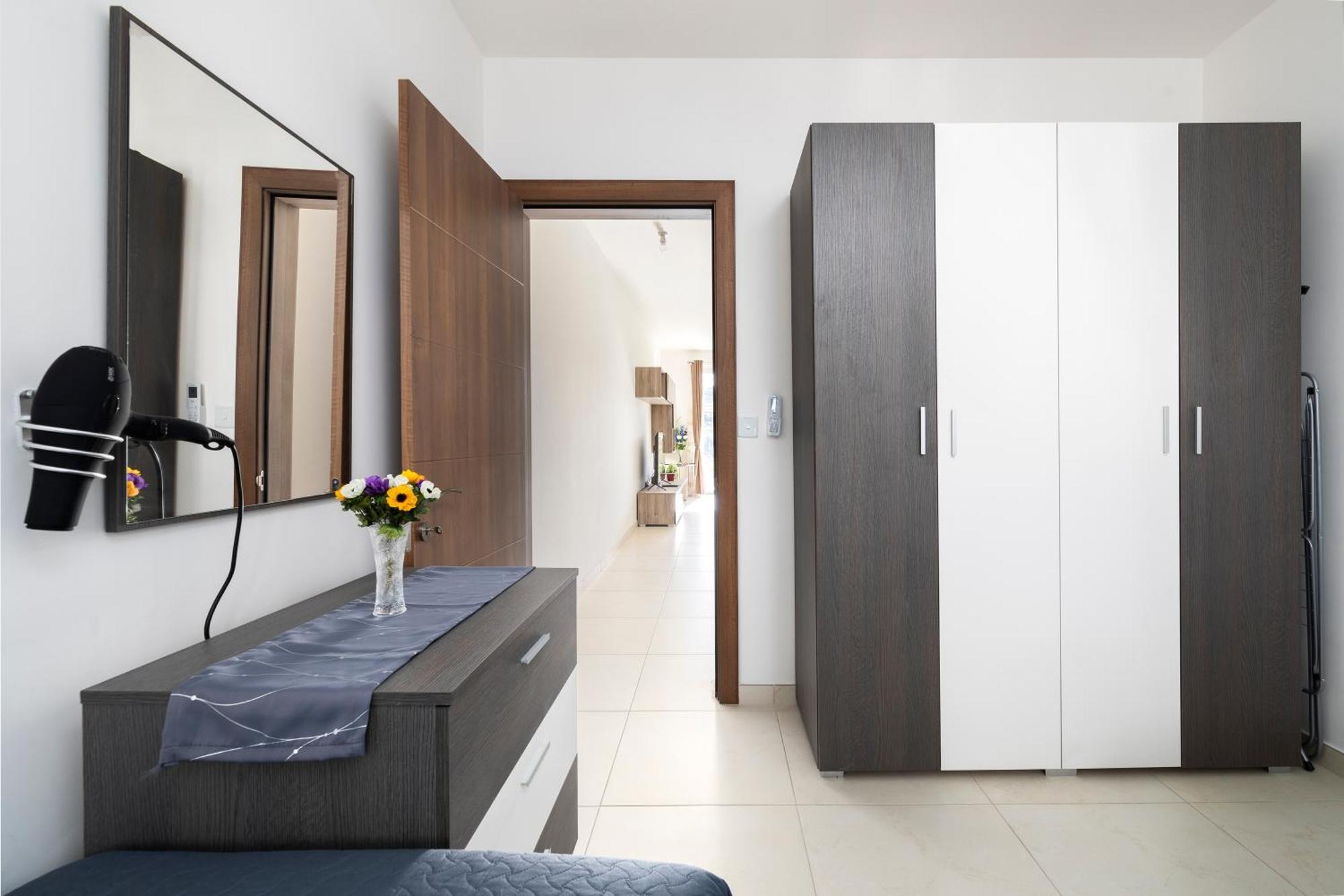 Modern & Spacious 2Br Apartment With Country Views - Close To Xemxija Bay St. Paul's Bay Bagian luar foto